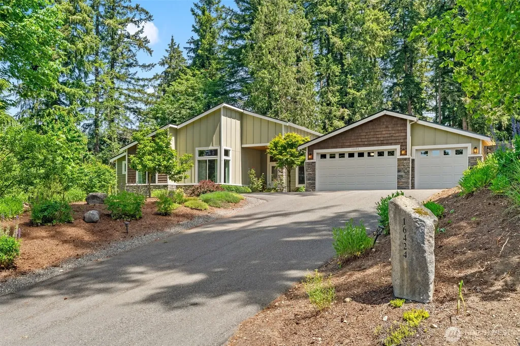 16424 252 Avenue SE Issaquah WA 98027