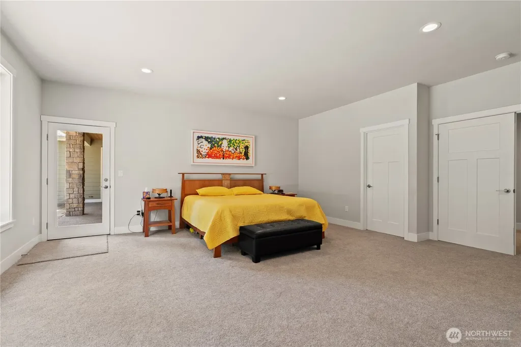 16424 252 Avenue SE Issaquah WA 98027