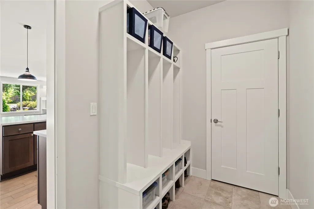 16424 252 Avenue SE Issaquah WA 98027