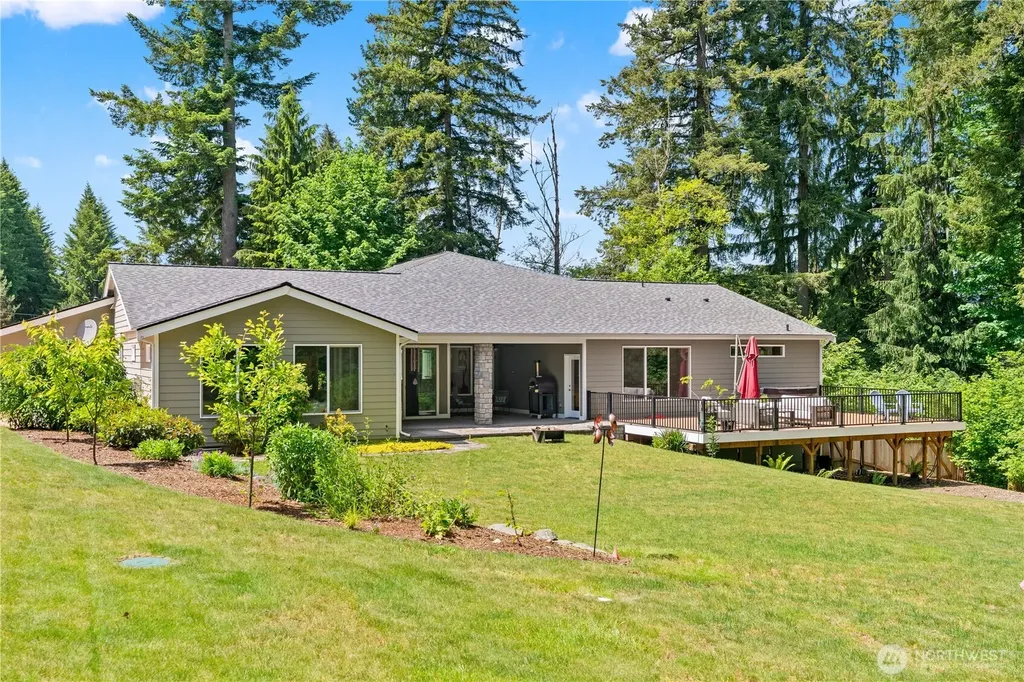 16424 252 Avenue SE Issaquah WA 98027