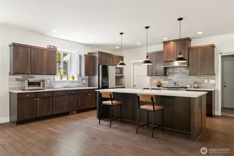 16424 252 Avenue SE Issaquah WA 98027