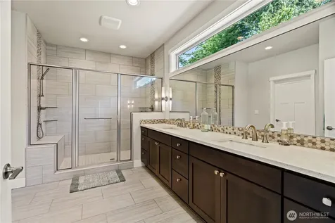 16424 252 Avenue SE Issaquah WA 98027