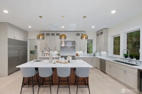 1322 165th Avenue NE Bellevue WA 98008