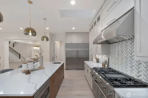 1322 165th Avenue NE Bellevue WA 98008