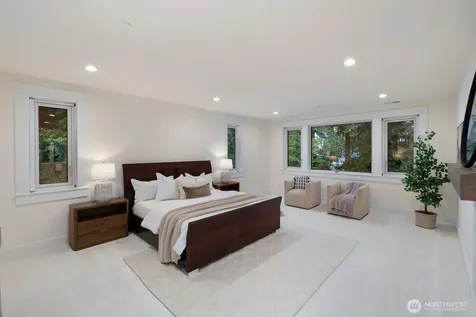 1322 165th Avenue NE Bellevue WA 98008