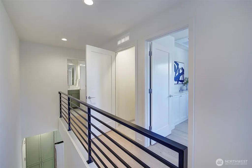 8319 25th Avenue NW Seattle WA 98117