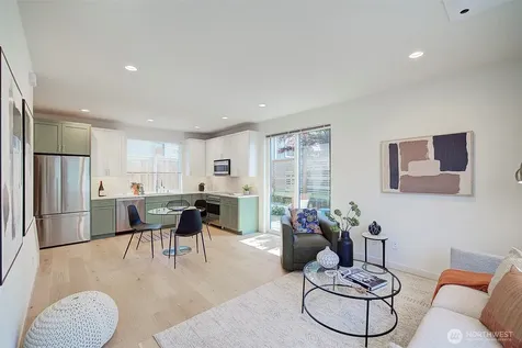 8319 25th Avenue NW Seattle WA 98117