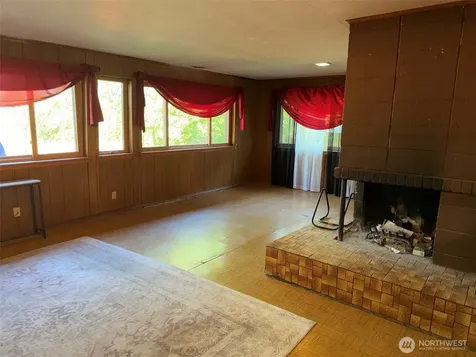7949 20th Avenue SW Seattle WA 98106