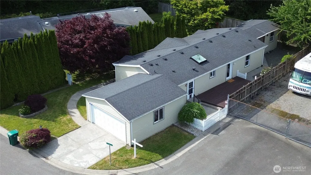1115 Todd Place Burlington WA 98233