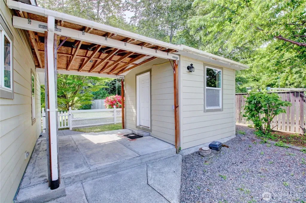 1115 Todd Place Burlington WA 98233