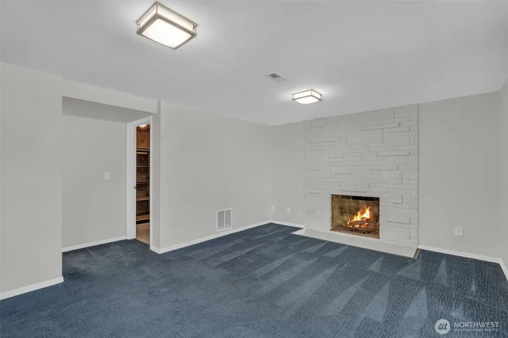 11633 18th Avenue SW Burien WA 98146