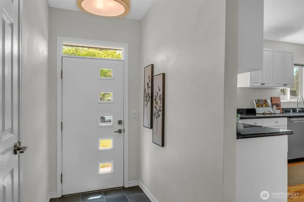 11633 18th Avenue SW Burien WA 98146