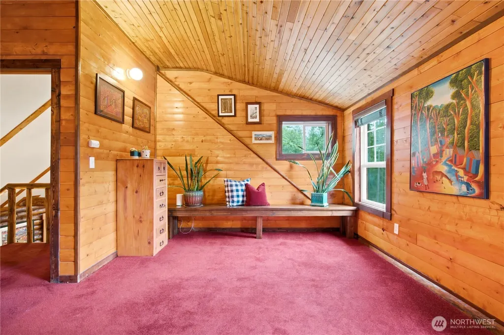 7697 SE Willock Road Olalla WA 98359