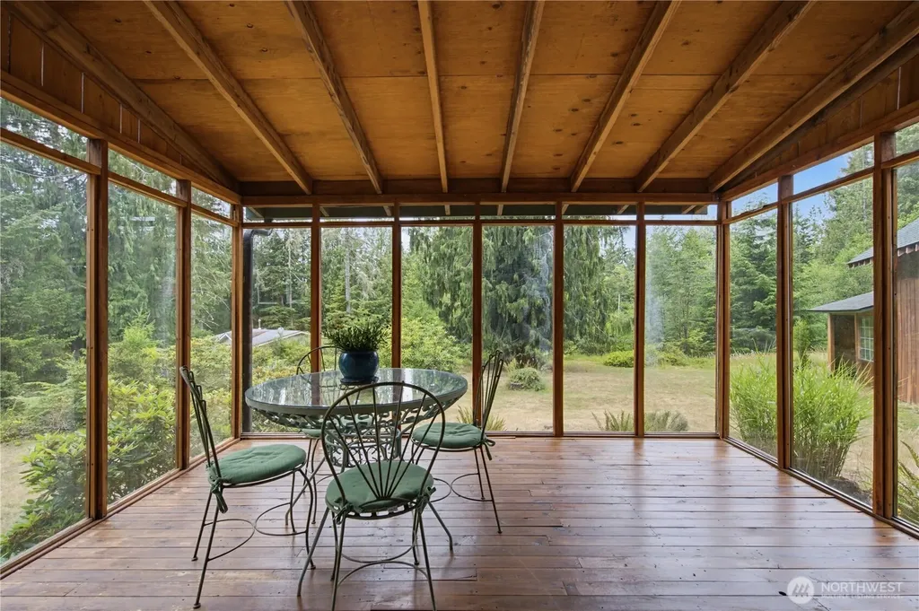7697 SE Willock Road Olalla WA 98359