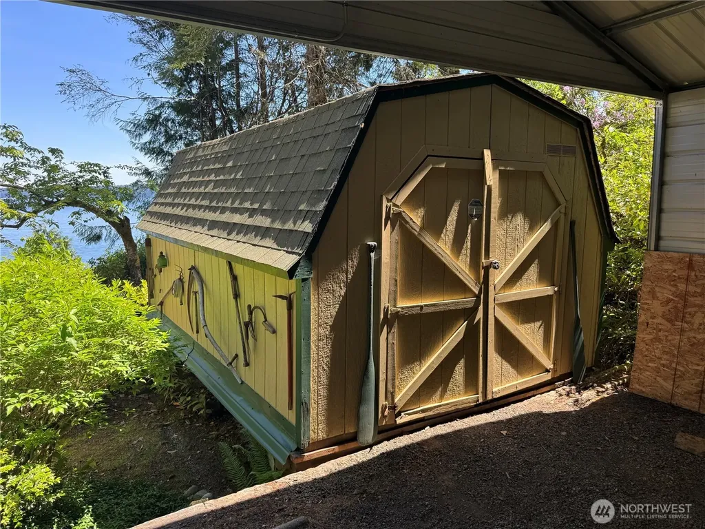 311231 Highway 101 Brinnon WA 98320