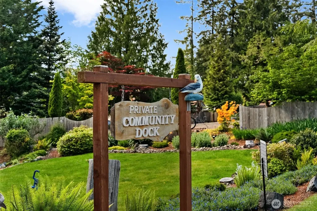 821 E Treasure Island Drive Allyn WA 98524