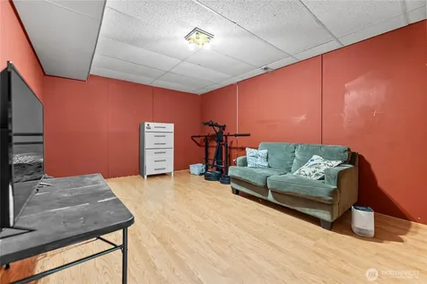 5 Parkway Street W Omak WA 98841