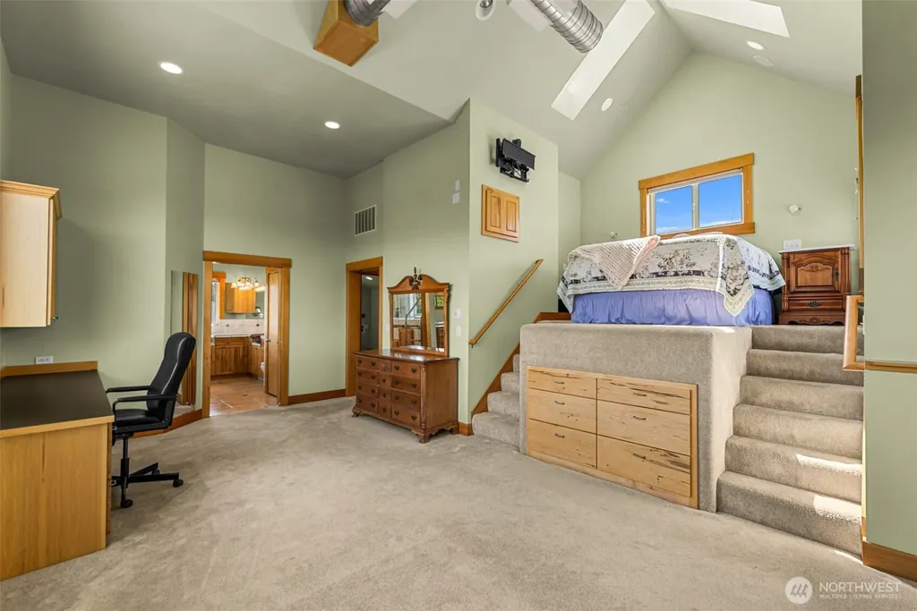 1307 Jefferson Avenue Bridgeport WA 98813