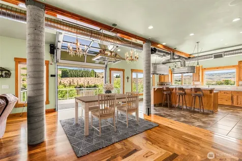 1307 Jefferson Avenue Bridgeport WA 98813