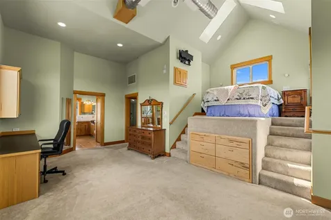 1307 Jefferson Avenue Bridgeport WA 98813