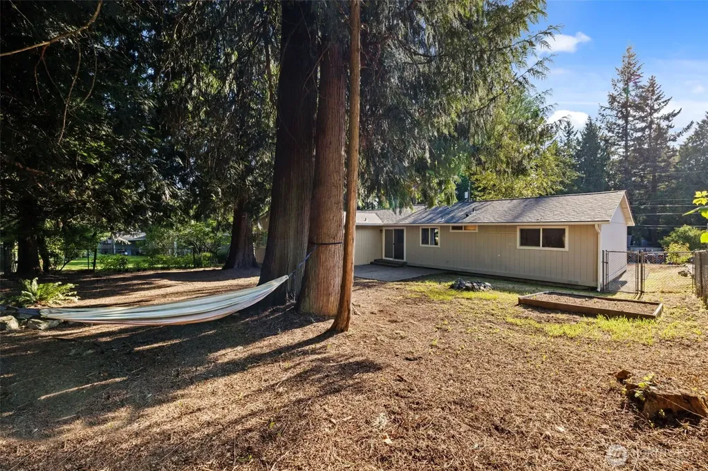936 210th Avenue NE Sammamish WA 98074