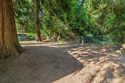 936 210th Avenue NE Sammamish WA 98074