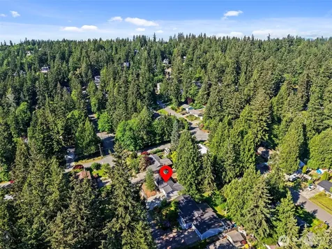 936 210th Avenue NE Sammamish WA 98074