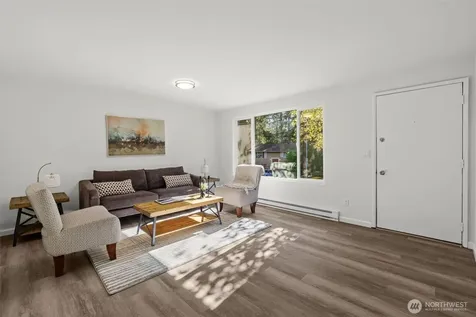 936 210th Avenue NE Sammamish WA 98074