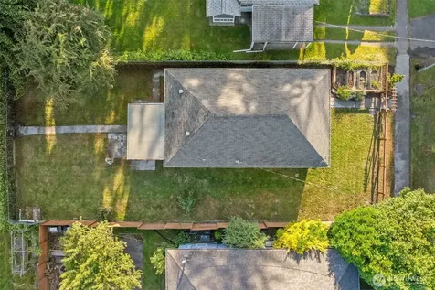 741 S Henderson Street Seattle WA 98108