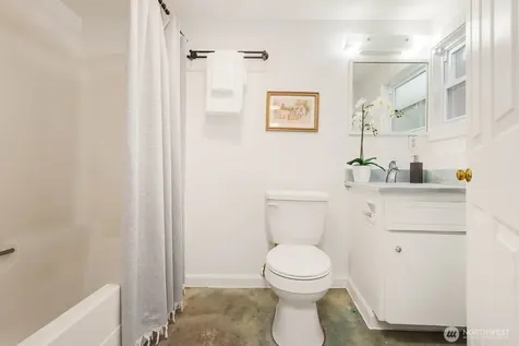 414 N 46th Street Seattle WA 98103