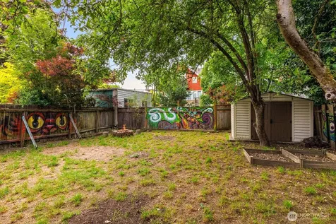 414 N 46th Street Seattle WA 98103