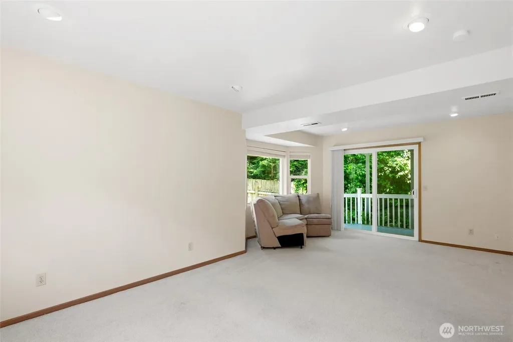 1951 2nd Street Kirkland WA 98033