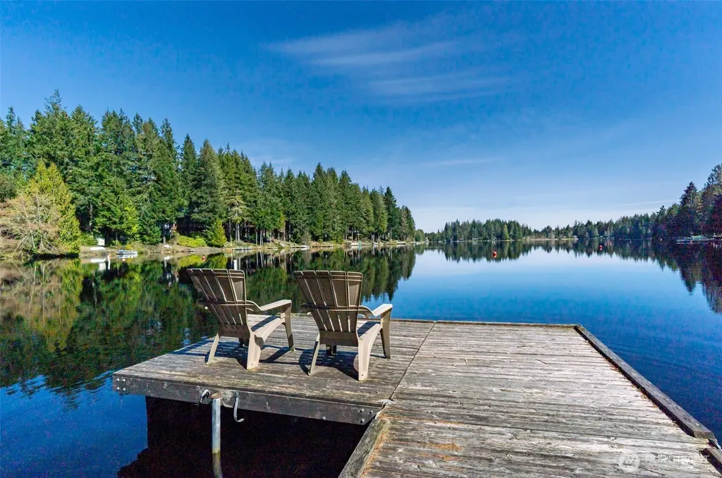2681 E Timberlake West Drive Shelton WA 98584