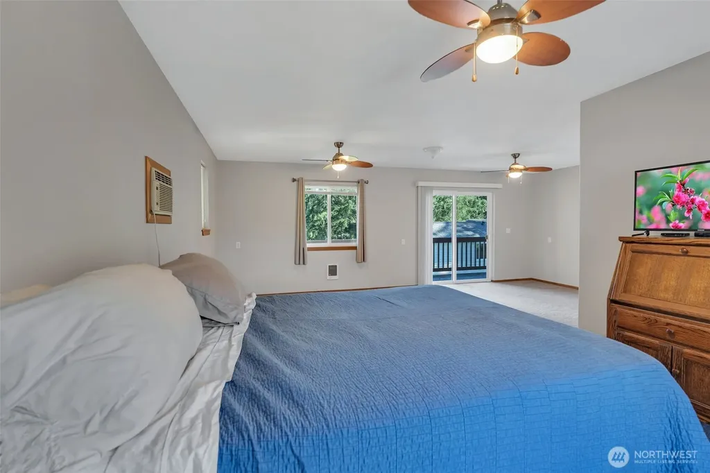 2681 E Timberlake West Drive Shelton WA 98584