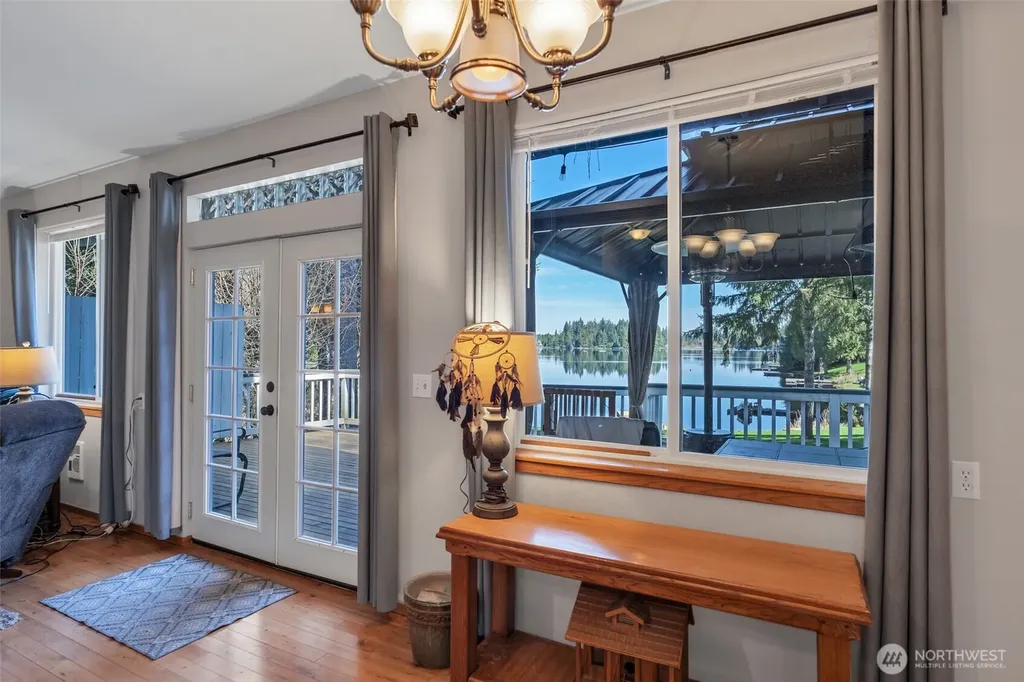 2681 E Timberlake West Drive Shelton WA 98584