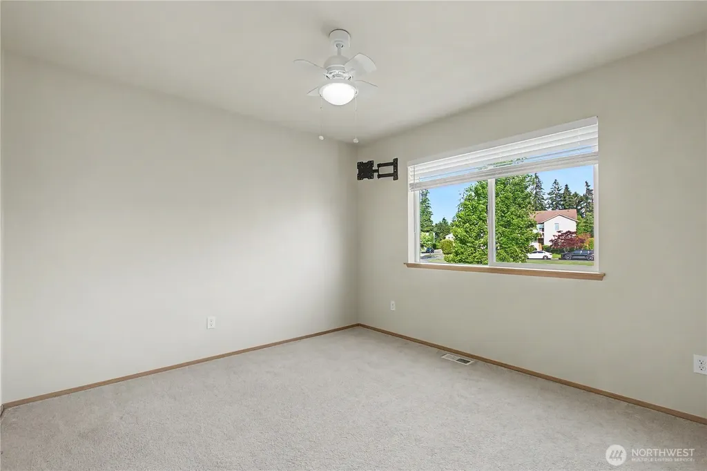 1775 Cadborough Lane Dupont WA 98327