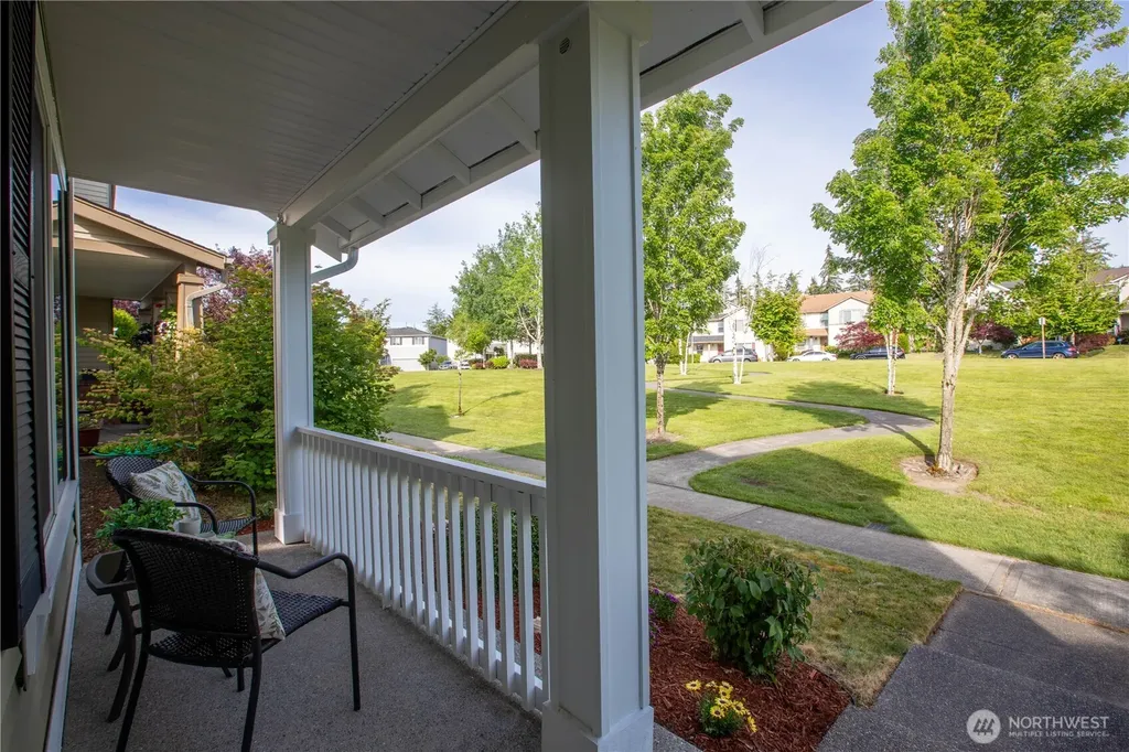 1775 Cadborough Lane Dupont WA 98327