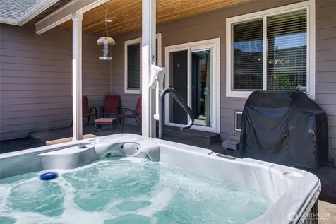 4010 Mclaughlin Road Mount Vernon WA 98273