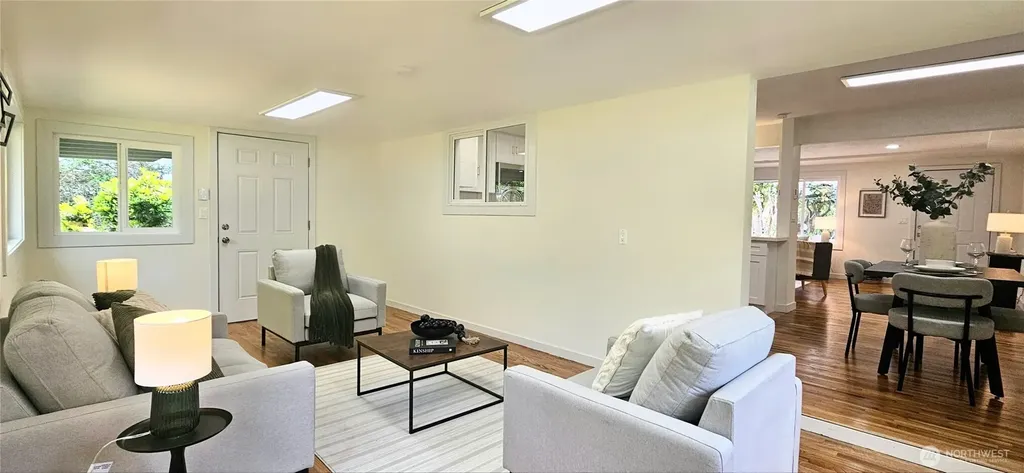 11801 28th Avenue E Tacoma WA 98445