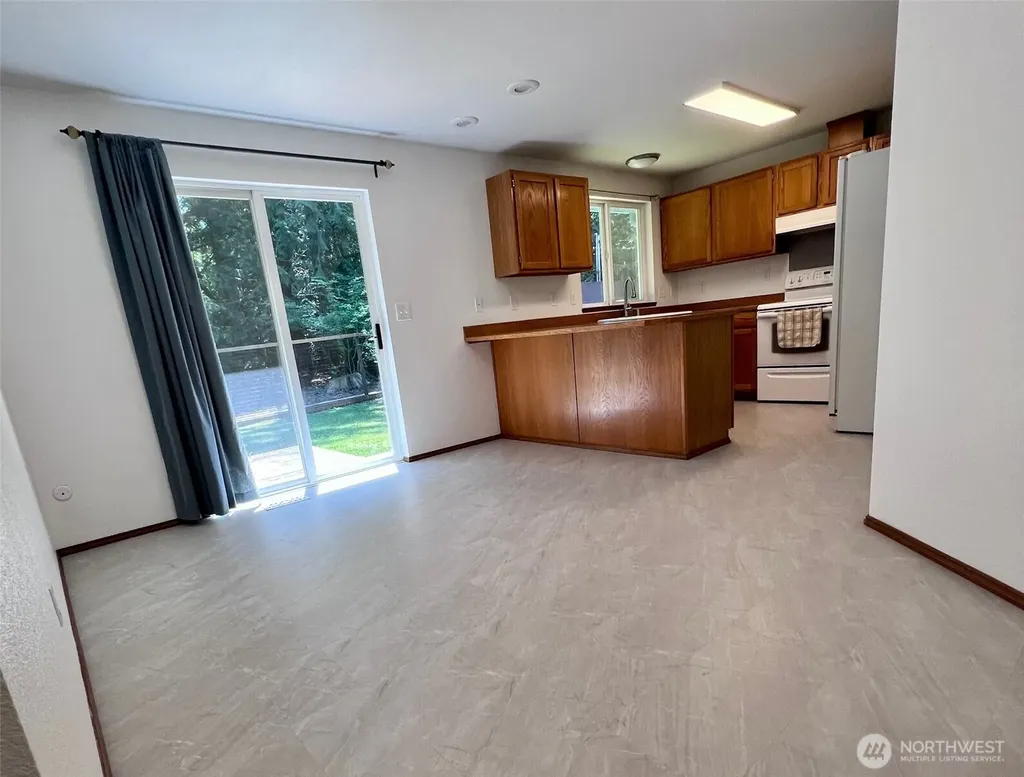 1736 Island Drive NW Olympia WA 98502