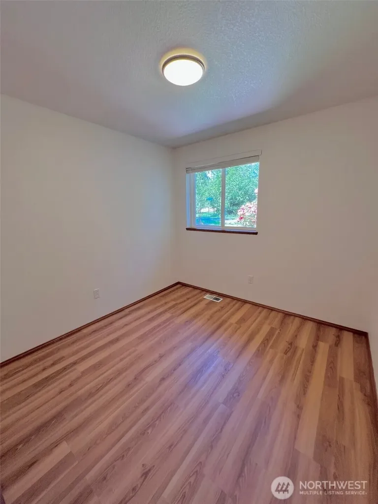 1736 Island Drive NW Olympia WA 98502
