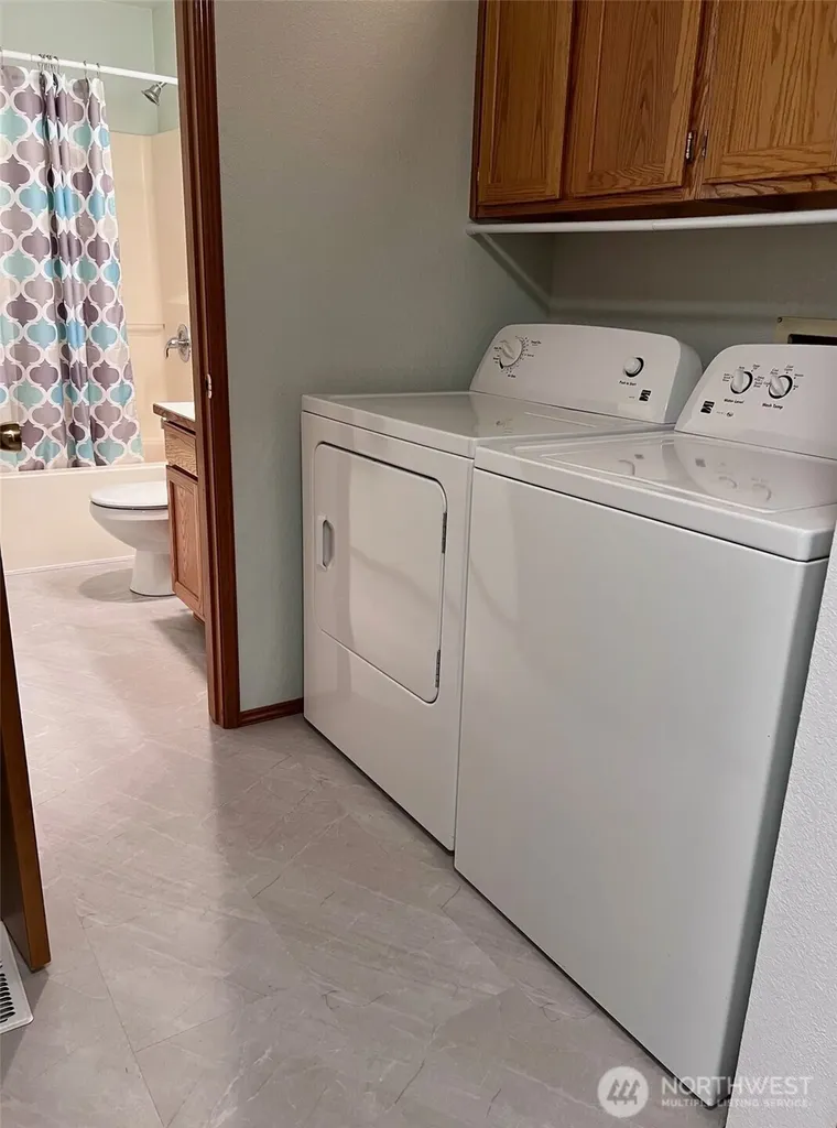 1736 Island Drive NW Olympia WA 98502