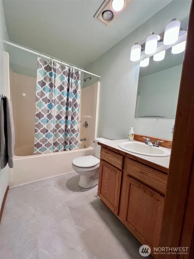 1736 Island Drive NW Olympia WA 98502