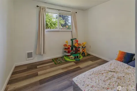 759 134th Street S Tacoma WA 98444
