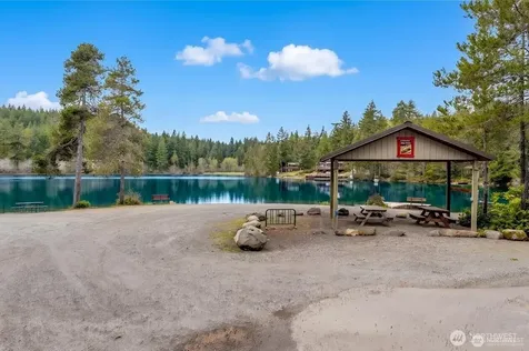 31 N Colony Surf Drive Lilliwaup WA 98555