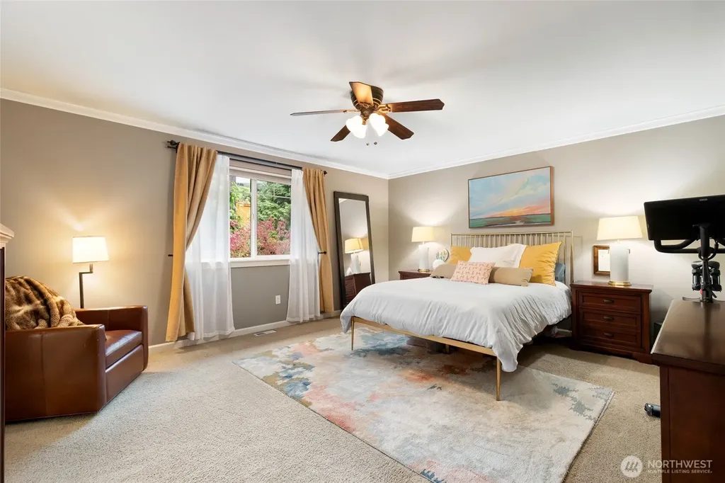 9204 234th Place SW Edmonds WA 98020