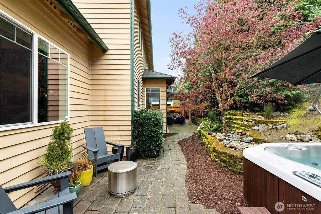 9204 234th Place SW Edmonds WA 98020