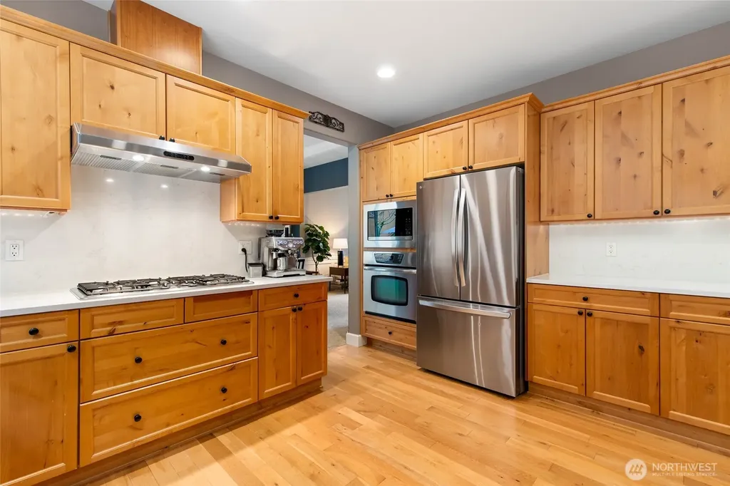 9204 234th Place SW Edmonds WA 98020
