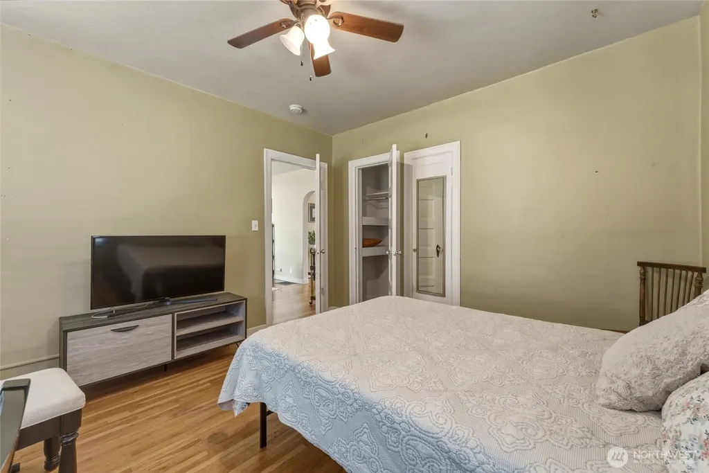 49 S Clinton Street Walla Walla WA 99362