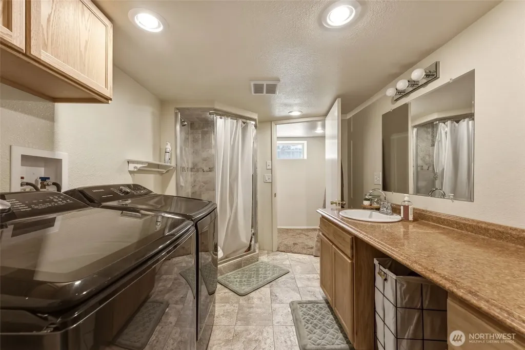 49 S Clinton Street Walla Walla WA 99362